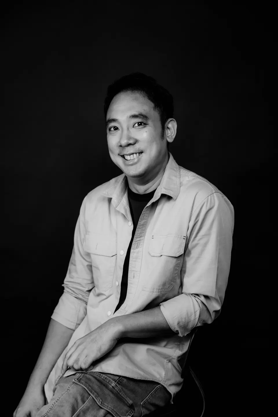 Portrait of Aloysius Ong.