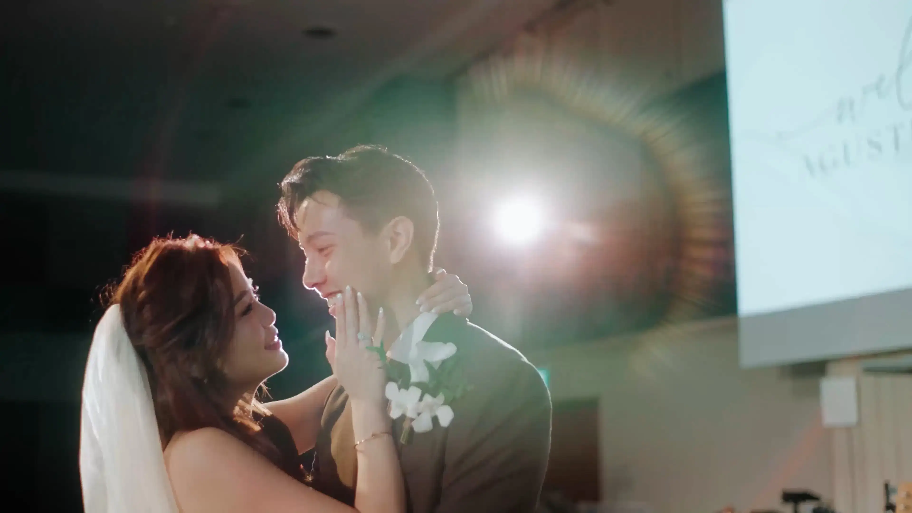 Bride and groom couple portrait at Ang Mo Kio Methodist Church