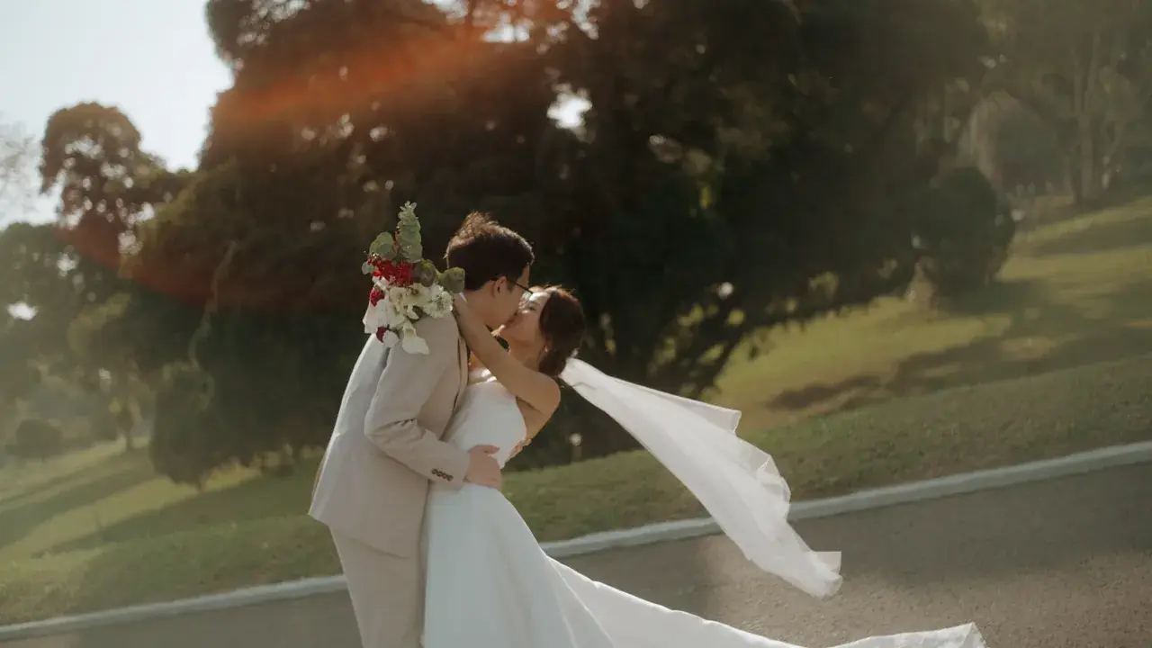 Play Daron & Celine at Mandarin Oriental Singapore - Original Cut