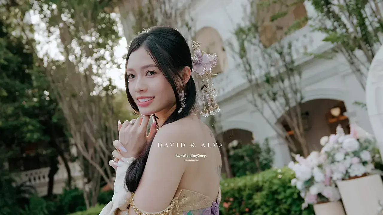 Play David & Alva at Raffles Singapore